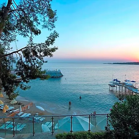 Alara Star Алания
